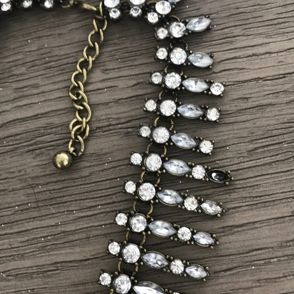 Jewled choker - Picture 2 of 3